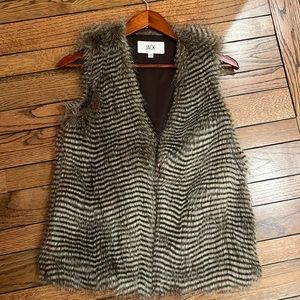 Jack Faux Fur vest, size XS